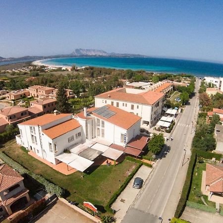 Hotel Al Faro Spiaggia La Cinta Santeodoro San Teodoro (Sardinia) Exterior foto
