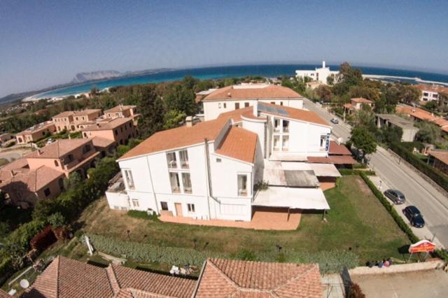 Hotel Al Faro Spiaggia La Cinta Santeodoro San Teodoro (Sardinia) Exterior foto